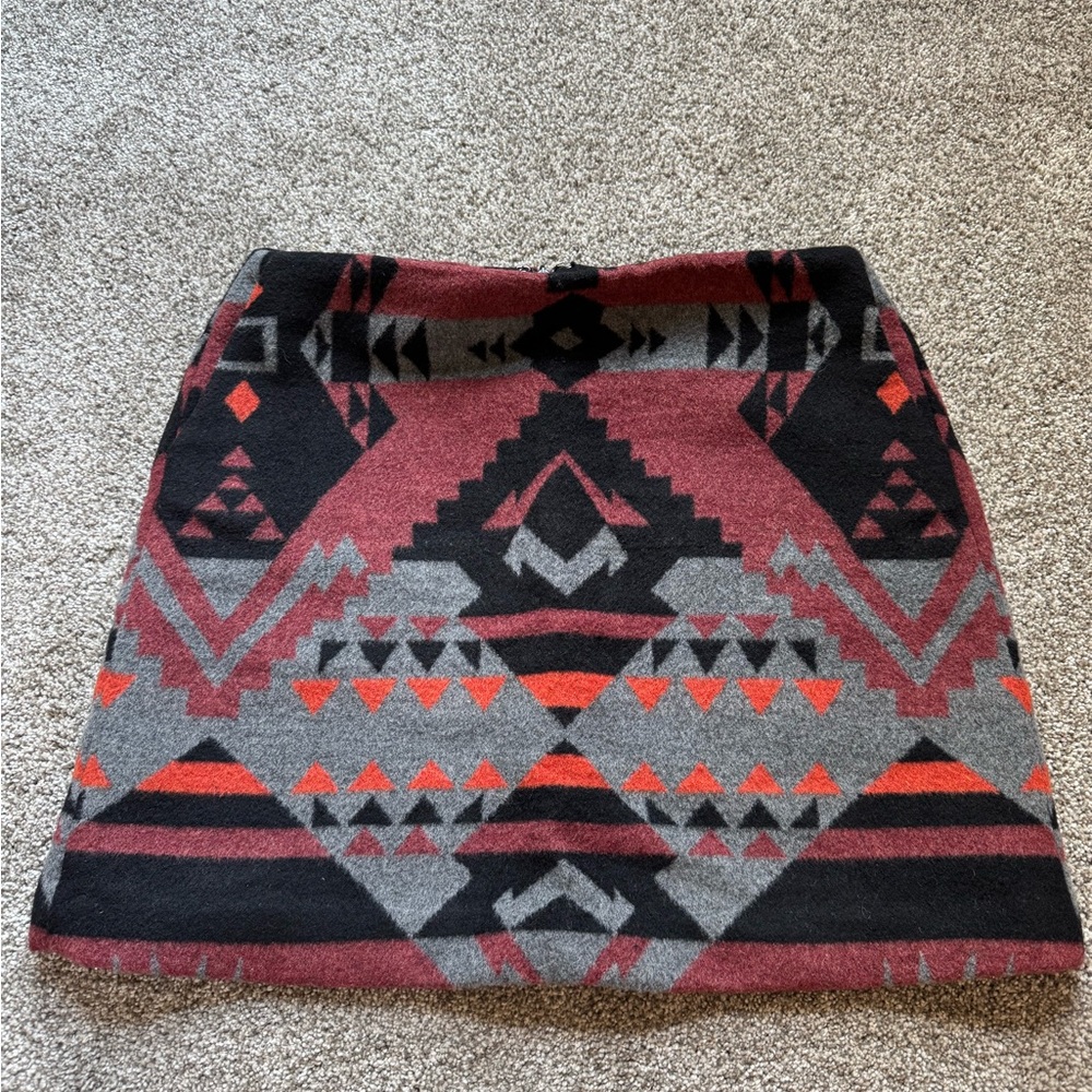 GAP Geometric Pencil Skirt - Black, Gray, Red